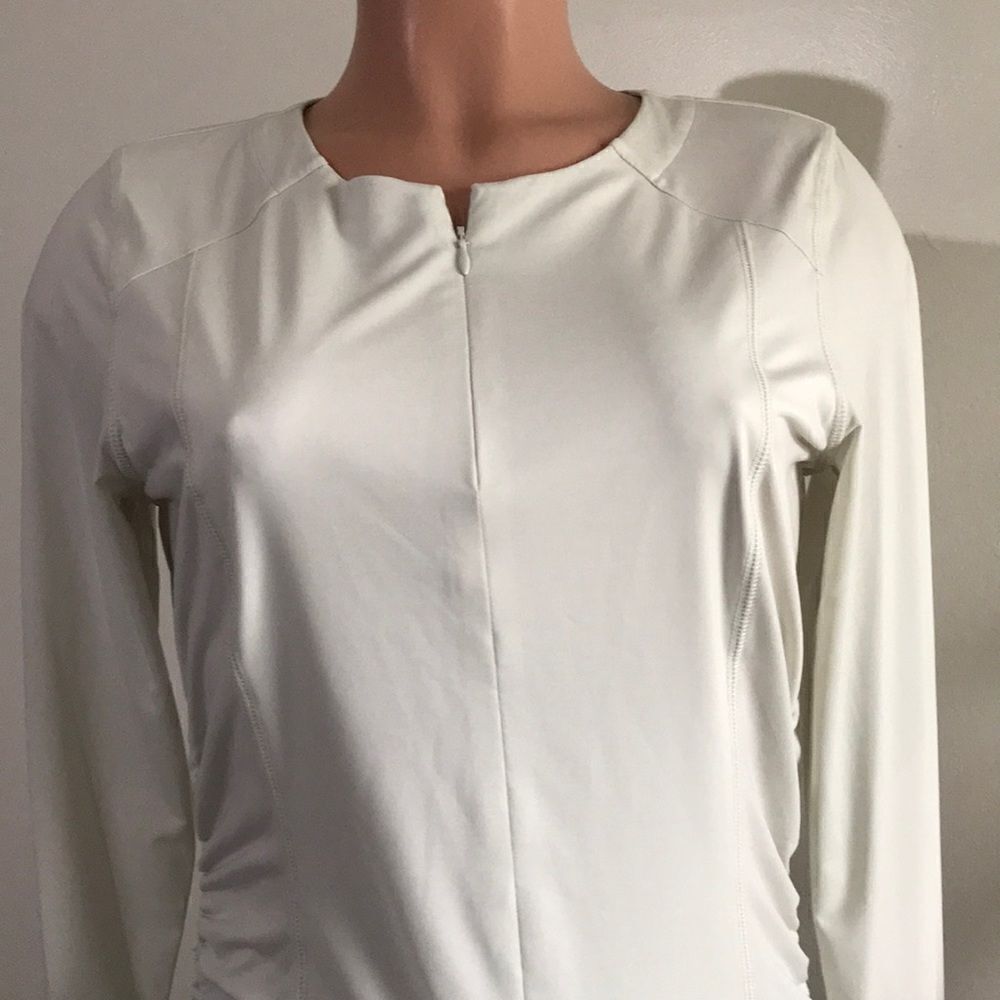 zuda Z-Sol Ruching Detail Knit Top - Picture 4 of 9